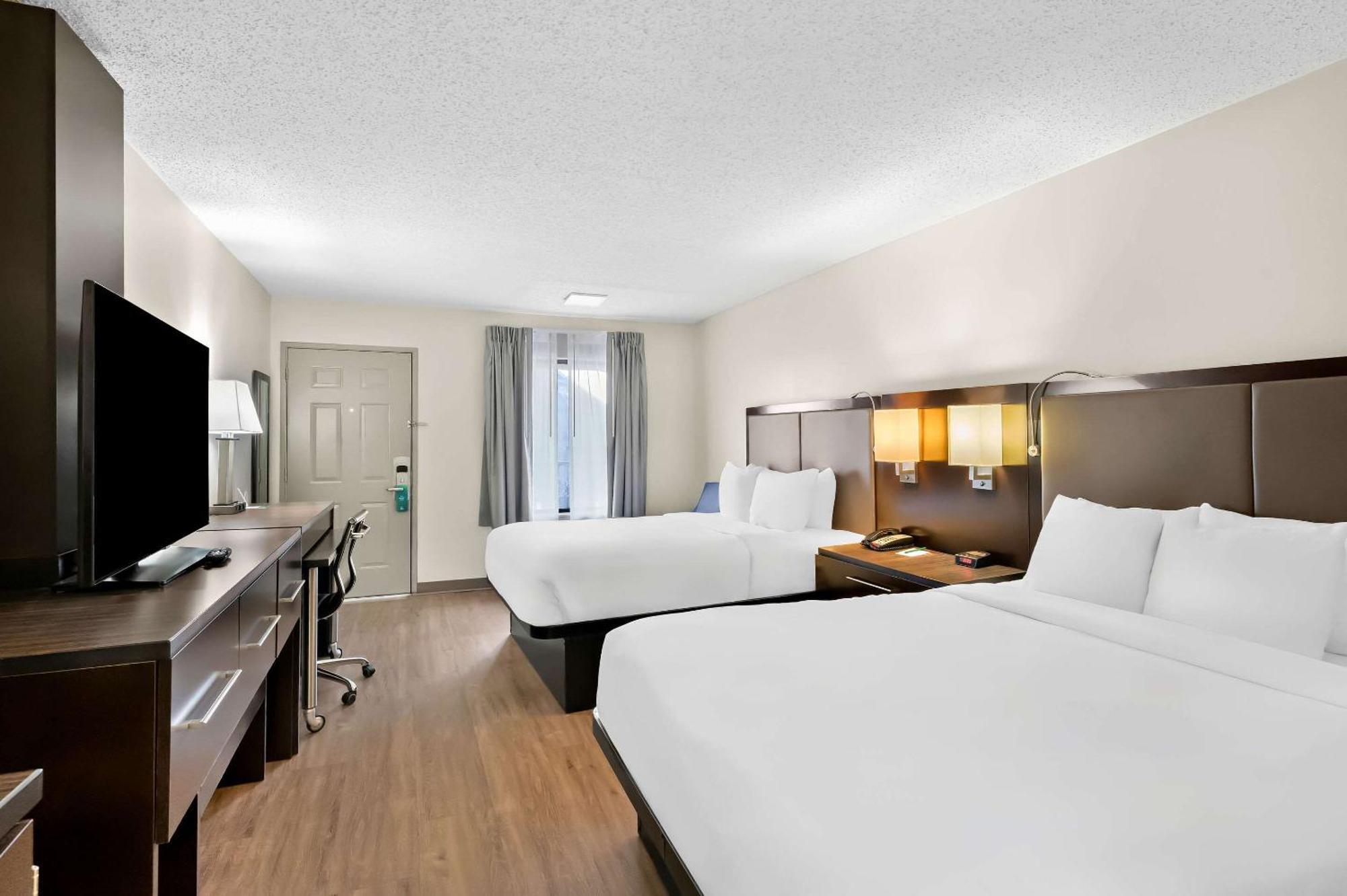 Monticello Quality Inn & Suites מראה חיצוני תמונה