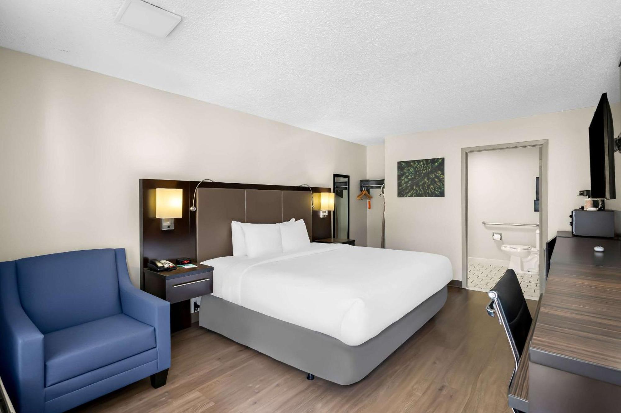 Monticello Quality Inn & Suites מראה חיצוני תמונה