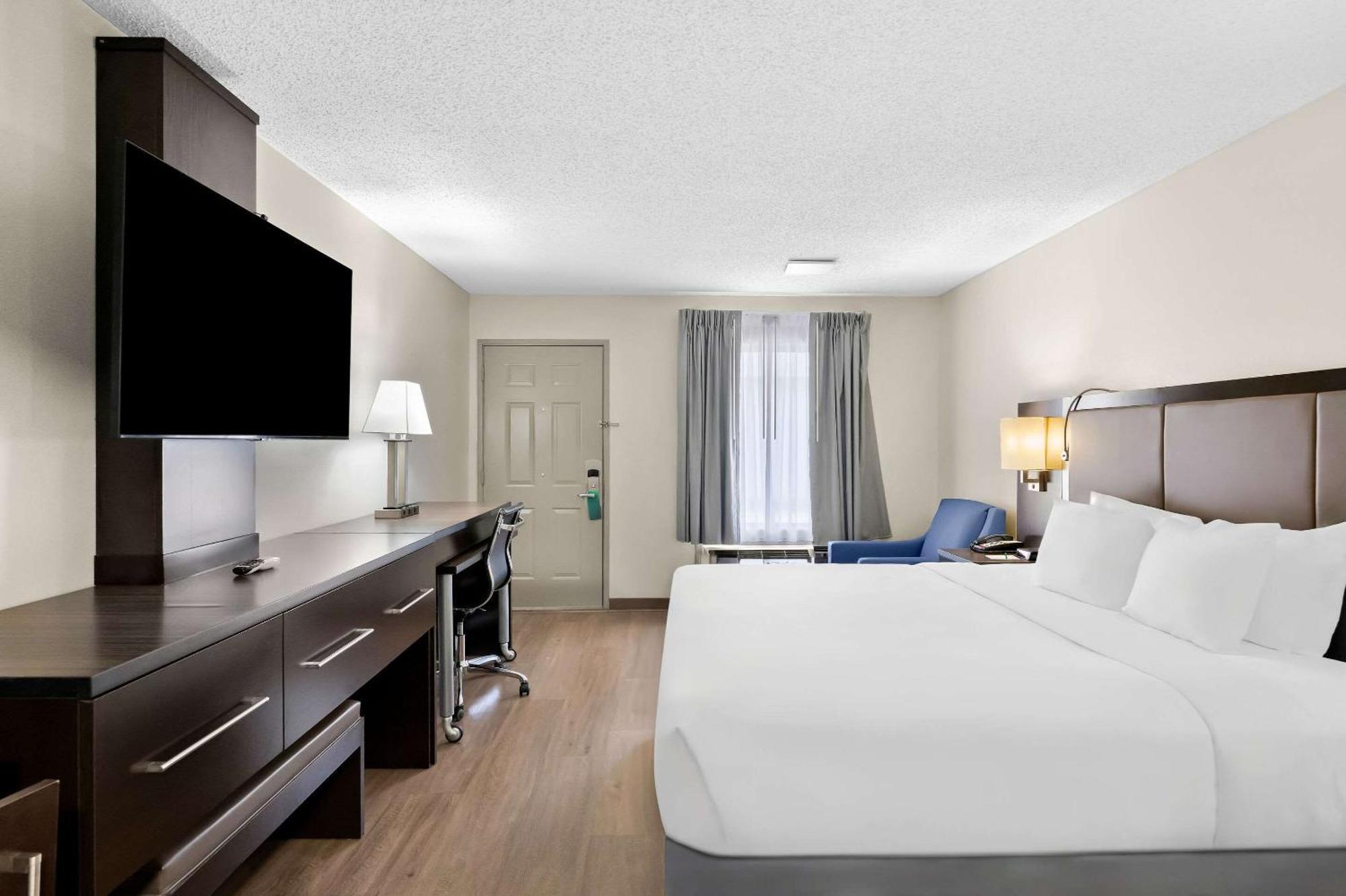 Monticello Quality Inn & Suites מראה חיצוני תמונה